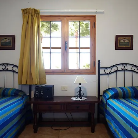 Betancuria 홀리데이파크 2*